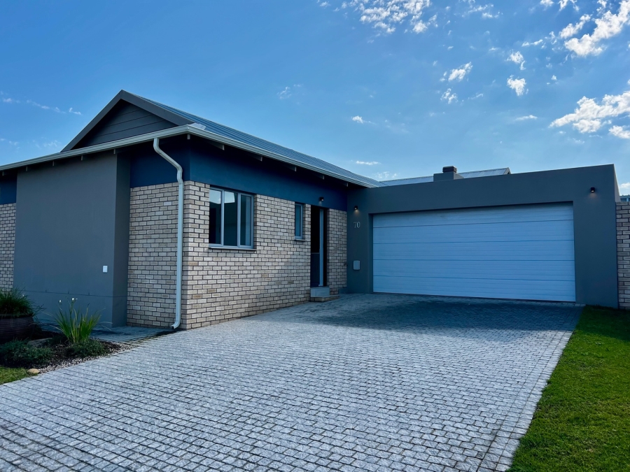 3 Bedroom Property for Sale in Mooikloof Country Estate Western Cape